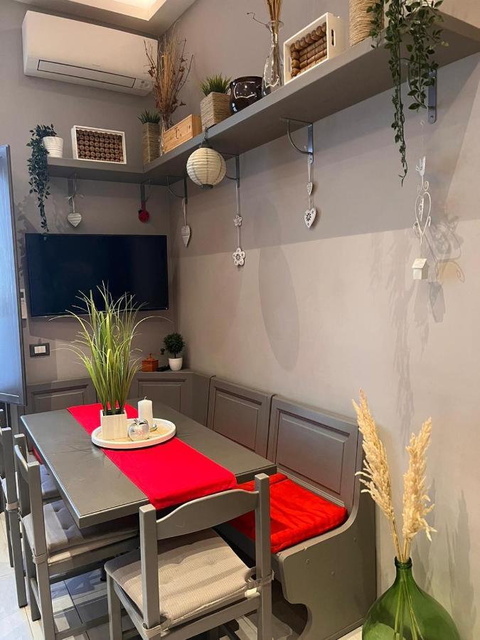 Eda Grey Apartment Флоренция Екстериор снимка