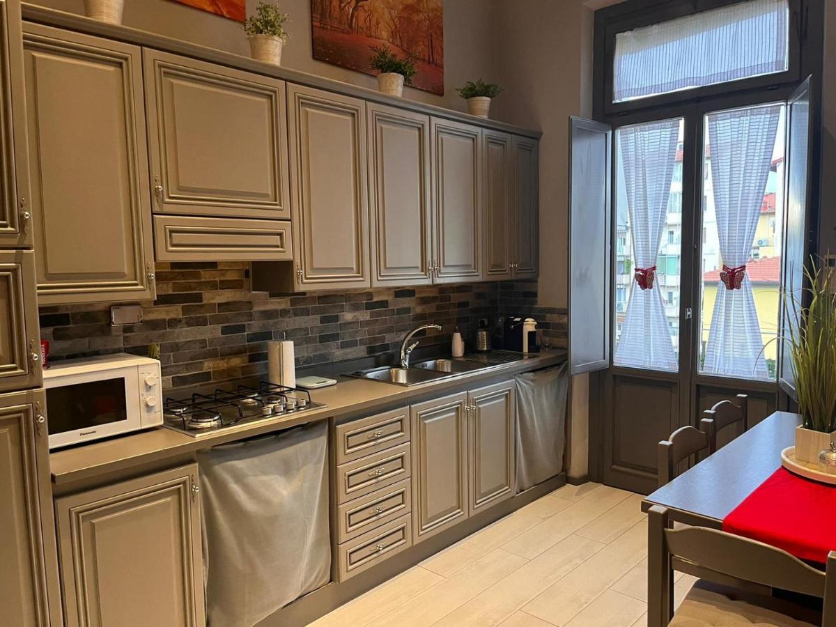 Eda Grey Apartment Флоренция Екстериор снимка