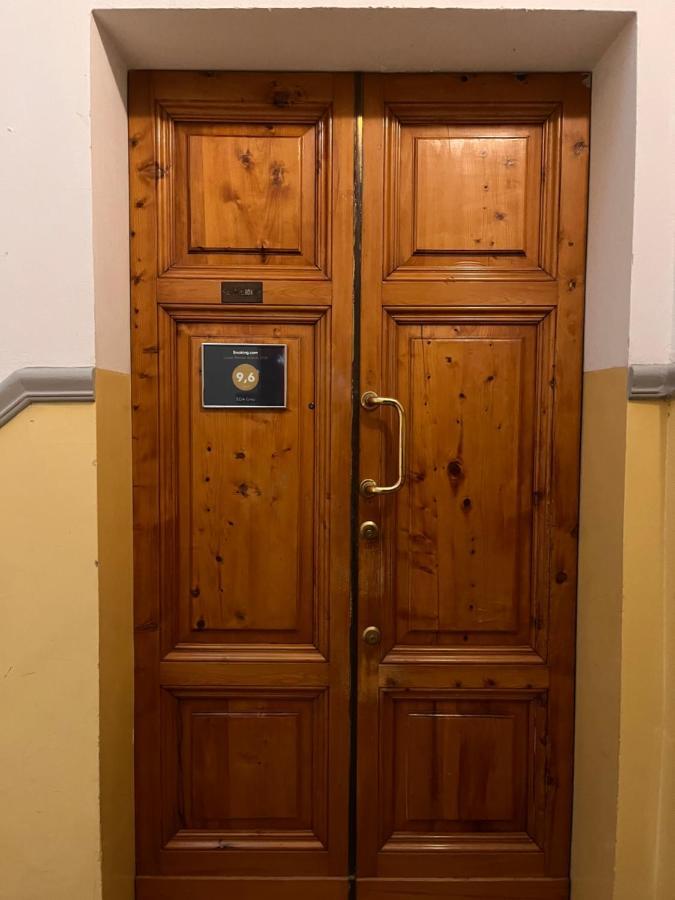 Eda Grey Apartment Флоренция Екстериор снимка