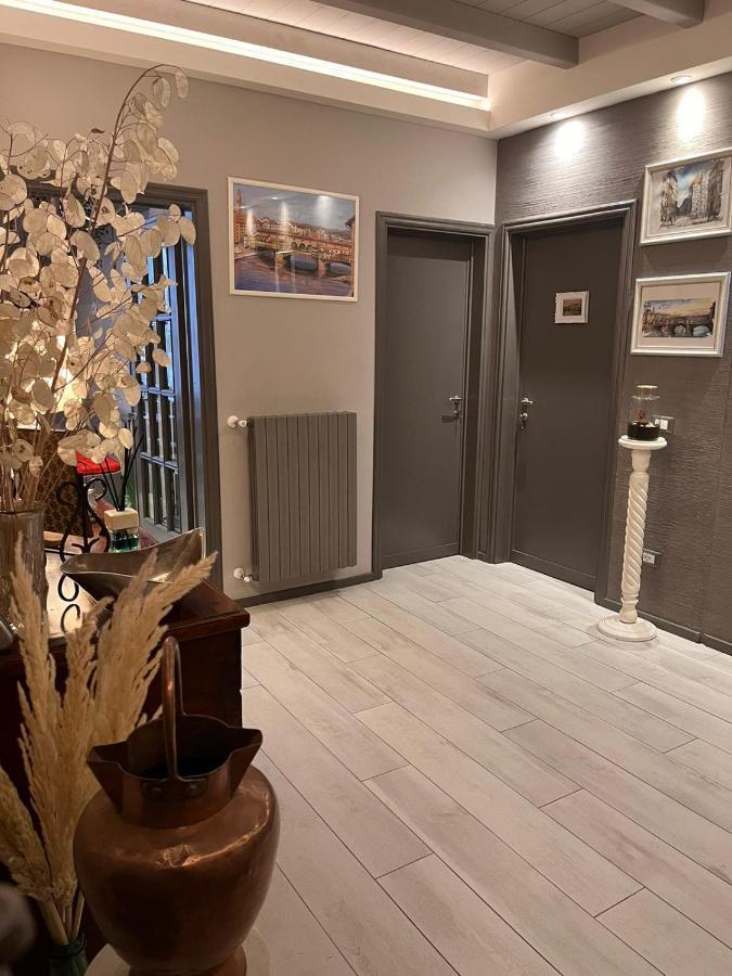 Eda Grey Apartment Флоренция Екстериор снимка