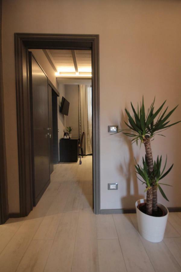 Eda Grey Apartment Флоренция Екстериор снимка