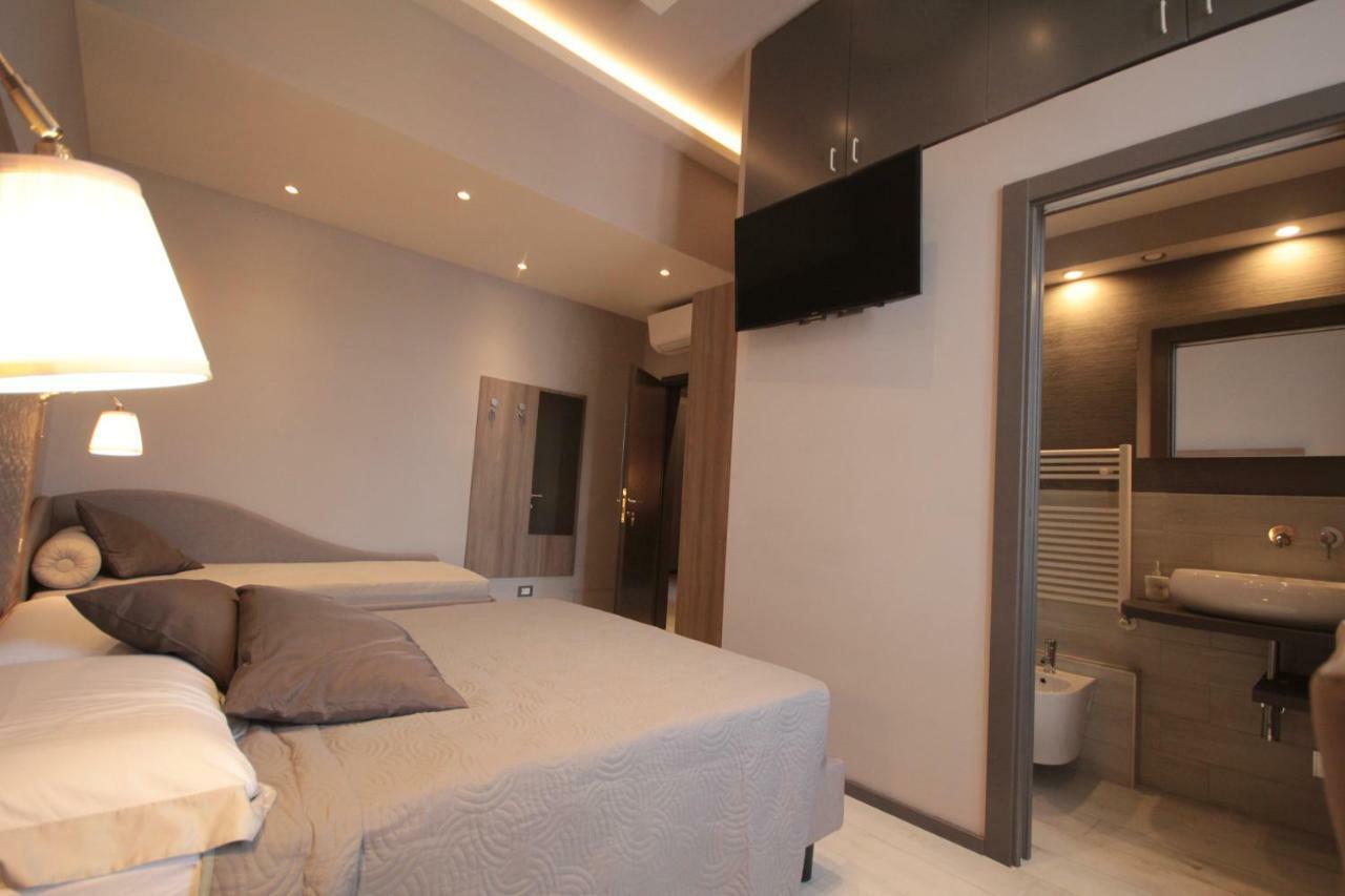 Eda Grey Apartment Флоренция Екстериор снимка