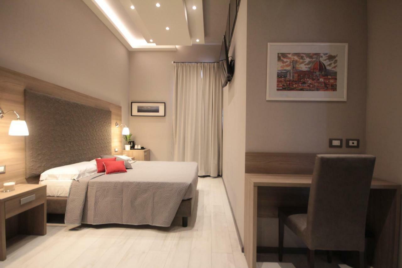 Eda Grey Apartment Флоренция Екстериор снимка